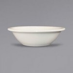 International Tableware Valencia 44 oz. Ivory (American White) Narrow Rim Oval Serving Bowl - 12/Case International Tableware Valencia 44 oz. Ivory (American White) Narrow Rim Oval Serving Bowl - 12/Case