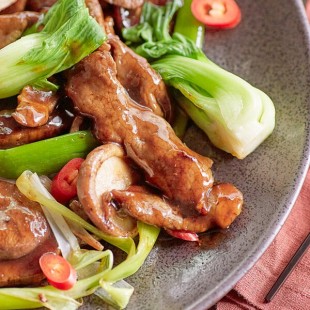 Lee Kum Kee Gluten-Free Hoisin Sauce 5 lb. Lee Kum Kee Gluten-Free Hoisin Sauce 5 lb.