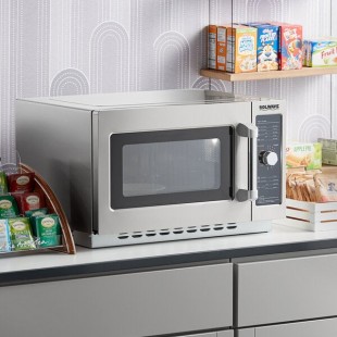 Solwave 1000W Stackable Commercial Microwave with Large 1.2 cu. ft. Interior and Dial Controls - 120V Solwave 1000W Stackable Commercial Microwave with Large 1.2 cu. ft. Interior and Dial Controls - 120V