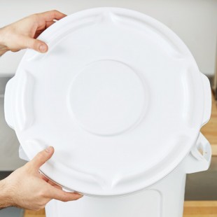 Rubbermaid® FG260900WHT BRUTE 10 Gallon White Round Trash Can Lid Rubbermaid® FG260900WHT BRUTE 10 Gallon White Round Trash Can Lid