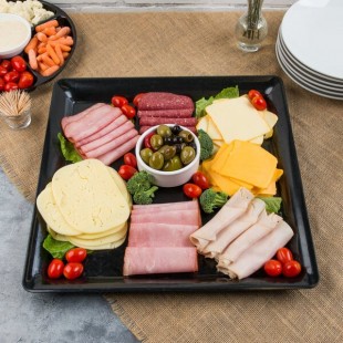 Fineline SQ4818.BK Platter Pleasers 18