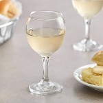 Acopa 8 oz. All-Purpose Balloon Wine Glass - Sample