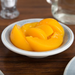 Carlisle 6401818 Grove 4.25 oz. Smoke Melamine Fruit Bowl - 48/Case