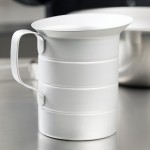Vollrath 68351 2 Qt. Aluminum Measuring Cup