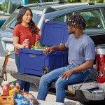 CaterGator CG45NVW Navy 45 Qt. Mobile Rotomolded Outdoor Cooler / Ice Chest