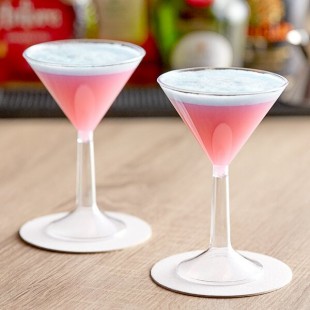 Visions 5.5 oz. Clear Plastic 2-Piece Martini Cup - 96/Case Visions 5.5 oz. Clear Plastic 2-Piece Martini Cup - 96/Case