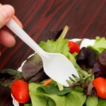 Choice Medium Weight White Wrapped Polypropylene Plastic Spork, Straw, and Napkin Kit - 1,000/Case