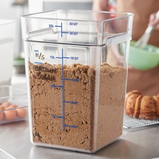 Carlisle 22 Qt. Clear Square Polycarbonate Food Storage Container Carlisle 22 Qt. Clear Square Polycarbonate Food Storage Container