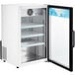 Avantco CRM-7-HC White Countertop Display Refrigerator with Swing Door - 4.1 Cu. Ft.