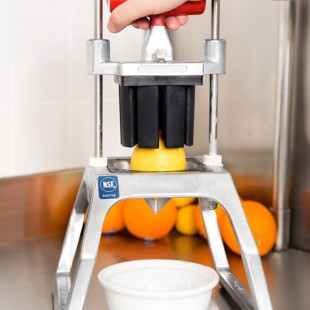 Vollrath 15003 Redco InstaCut 3.5 4 Section Fruit and Vegetable Wedger - Tabletop Mount Vollrath 15003 Redco InstaCut 3.5 4 Section Fruit and Vegetable Wedger - Tabletop Mount