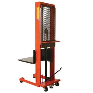 Wesco Industrial Products 1,000 lb. Standard Series Hydraulic Large Platform Stacker with 32