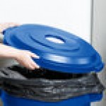 Rubbermaid® 1788376 BRUTE 32 Gallon Blue Round Recycling Bottle / Can Lid