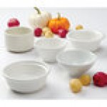 Tuxton BPB-092N 9.25 oz. Porcelain White Mini Round China Bowl - 24/Case