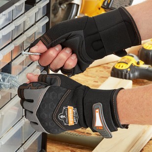 Ergodyne 17712 ProFlex 910 Half-Finger Impact Gloves with Wrist Support - Small - Pair Ergodyne 17712 ProFlex 910 Half-Finger Impact Gloves with Wrist Support - Small - Pair