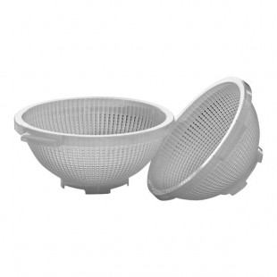 Giganplast 2.875 Qt. Polypropylene Colander with Base and Handles 71452 Giganplast 2.875 Qt. Polypropylene Colander with Base and Handles 71452