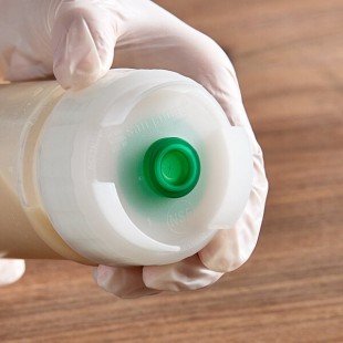 San Jamar 8573NS Nozzle Cap for 12 and 16 oz. EZ-KLEEN® Sauce Bottles - 6/Case San Jamar 8573NS Nozzle Cap for 12 and 16 oz. EZ-KLEEN® Sauce Bottles - 6/Case