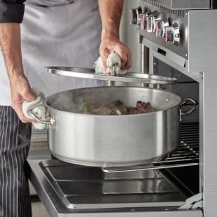 Vigor SS1 Series 20 Qt. Stainless Steel Aluminum-Clad Heavy-Duty Brazier with Cover Vigor SS1 Series 20 Qt. Stainless Steel Aluminum-Clad Heavy-Duty Brazier with Cover