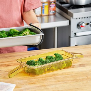 Carlisle 30860HH13 StorPlus 1/3 Size Amber High Heat Plastic Food Pan with 2 Handles - 2 1/2