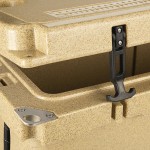 CaterGator CG100SPB Beige 110 Qt. Rotomolded Outdoor Cooler / Ice Chest
