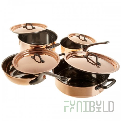 Matfer Bourgeat 915901 8-Piece Copper Cookware Set with 2.625 Qt. Sauce Pan, 2.75 Qt. Saute Pan, 5.25 Saute Pan, and 5.75 Qt. Casserole and Covers