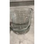 Anchor Hocking 91557AHG17 2 Qt. (8 Cups) Glass Measuring Cup / Batter Bowl with Red Lid