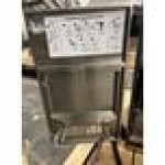 Scratch and Dent Perfect Fry PFC500-208V/1PH PFC Semi-Automatic Ventless Countertop Deep Fryer - 208V, 5.0 kW, 1 Phase Scratch and Dent Perfect Fry PFC500-208V/1PH PFC Semi-Automatic Ventless Countertop Deep Fryer - 208V, 5.0 kW, 1 Phase