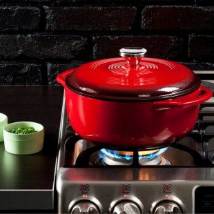 Lodge EC4D43 4.5 Qt. Island Spice Red Enameled Cast Iron Dutch Oven Lodge EC4D43 4.5 Qt. Island Spice Red Enameled Cast Iron Dutch Oven
