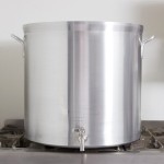 Vollrath 68691 Wear-Ever Classic Select 100 Qt. Heavy Duty Aluminum Stock Pot with Faucet