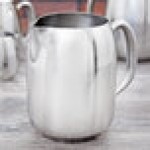 Vollrath 46634 Orion 68 oz. Mirror-Finished Stainless Steel Water Pitcher