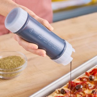 San Jamar EZ-KLEEN® 12 oz. Sauce Bottle with Small Valve 857312S San Jamar EZ-KLEEN® 12 oz. Sauce Bottle with Small Valve 857312S