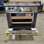 Scratch and Dent Garland SunFire Series X36-2G24R Natural Gas 2 Burner Gas Range with 24