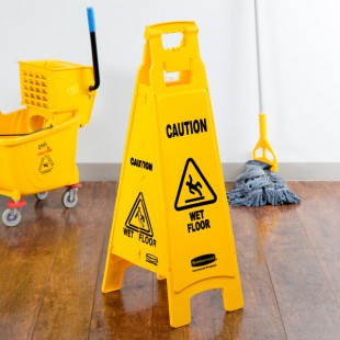 Rubbermaid® FG611477YEL 37