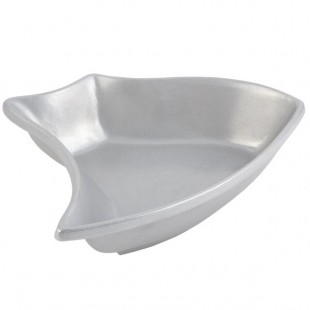Bon Chef 70008P Futura 64 oz. Pewter-Glo Cast Aluminum Bowl Bon Chef 70008P Futura 64 oz. Pewter-Glo Cast Aluminum Bowl