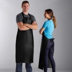 Choice Yellow 8 Mil Light Weight Vinyl Dishwasher Apron - 40