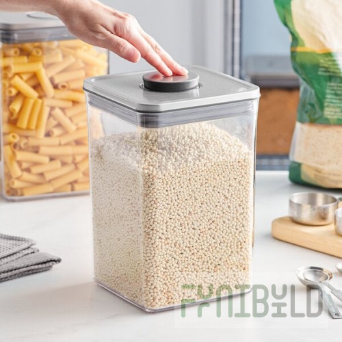 OXO Good Grips 4.4 Qt. Clear Square SAN Plastic Food Storage Container with Stainless Steel POP Lid
