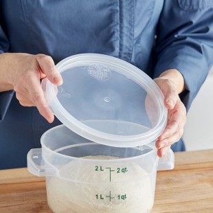 Vigor 2 and 4 Qt. Translucent Round Polypropylene Food Storage Container Lid Vigor 2 and 4 Qt. Translucent Round Polypropylene Food Storage Container Lid