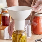 Choice 16 oz. Pint Regular Mouth Glass Canning / Mason Jar with Silver Metal Lid and Band - 12/Case Choice 16 oz. Pint Regular Mouth Glass Canning / Mason Jar with Silver Metal Lid and Band - 12/Case