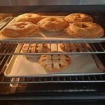 Scratch and Dent Avantco CO-38M Full Size Countertop Convection Oven, 4.4 cu. ft. - 208/240V, 3,500/4,600W Scratch and Dent Avantco CO-38M Full Size Countertop Convection Oven, 4.4 cu. ft. - 208/240V, 3,500/4,600W