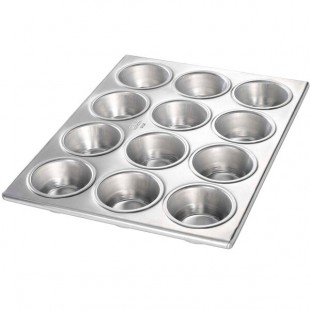 Chicago Metallic 46120 12 Cup 3.8 oz. Plain Muffin Pan - 10 3/4