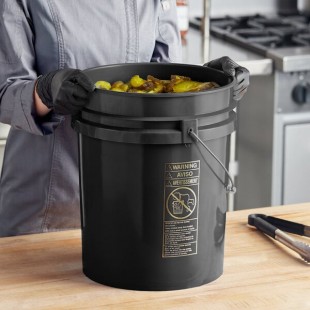 BWAY 5 Gallon Black 90 Mil Thickness Round Pail with Metal Handle - 10/Case