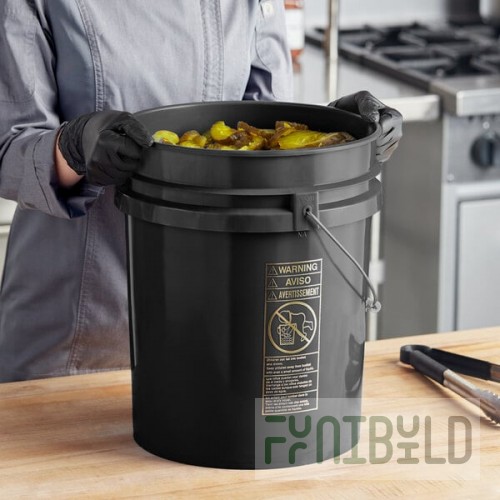 BWAY 5 Gallon Black 90 Mil Thickness Round Pail with Metal Handle - 10/Case