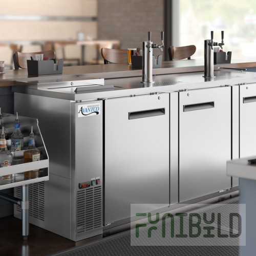 Avantco UDD-4-CT-S Stainless Steel Kegerator / Beer Dispenser with (2) Double Tap Tower and Club Top - (3) 1/2 Keg Capacity