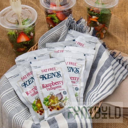 Ken's Foods 1.5 oz. Fat-Free Raspberry Vinaigrette Packet - 60/Case