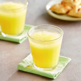 Old Orchard Pineapple Fruit Juice Concentrate 12 oz. - 12/Case Old Orchard Pineapple Fruit Juice Concentrate 12 oz. - 12/Case