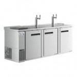 Avantco UDD-4-CT Black Kegerator / Beer Dispenser with (2) Double Tap Tower and Club Top - (3) 1/2 Keg Capacity