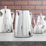 Vollrath 46204 Triennium 73.6 oz. Mirror-Finished Stainless Steel Water Pitcher