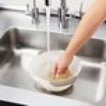 OXO 11166900 Good Grips 2.5 Qt. Plastic Rice and Grain Washing Colander with Base and Handles