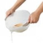 OXO 11166900 Good Grips 2.5 Qt. Plastic Rice and Grain Washing Colander with Base and Handles