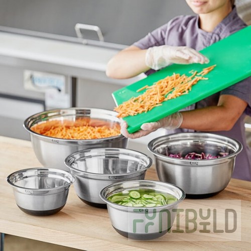 Choice Standard Stainless Steel Mixing Bowl Set with Silicone Bottom - 5/Set