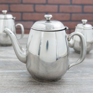 Vollrath 46595 Orion 34 oz. Mirror-Finished Stainless Steel Coffee / Tea Pot Vollrath 46595 Orion 34 oz. Mirror-Finished Stainless Steel Coffee / Tea Pot